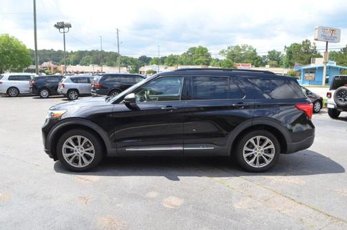 Agate Black Metallic 2020 Ford Explorer XLT