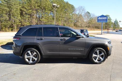 2022 Jeep Grand Cherokee 4xe Base