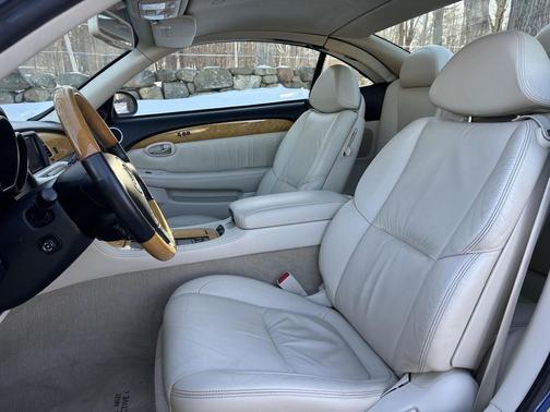 2004 Lexus SC 430 Base