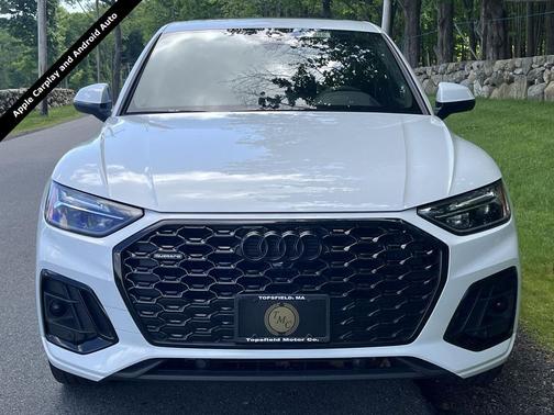 Glacier White Metallic 2023 Audi Q5 45 S line Premium Plus