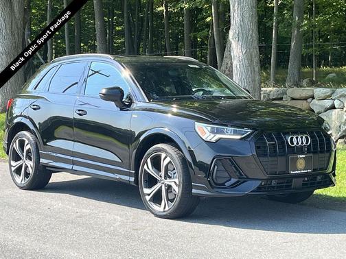 Mythos Black Metallic 2023 Audi Q3 45 S line Premium Plus