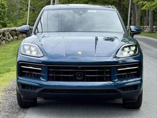 2024 Porsche Cayenne S