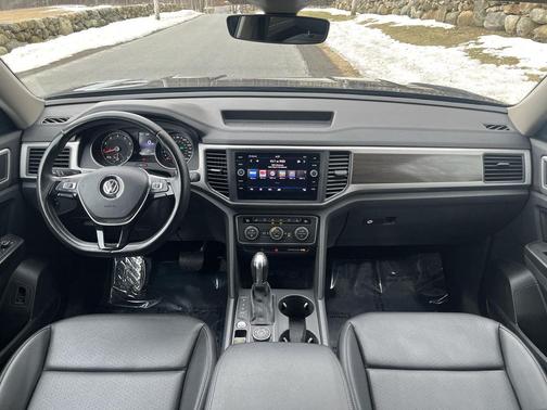 2018 Volkswagen Atlas 3.6L SE w/Technology