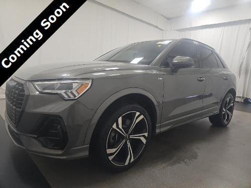 2023 Audi Q3 45 S line Premium Plus