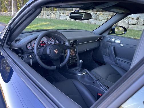 2011 Porsche 911 Carrera 4S Cabriolet