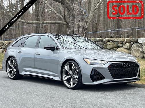 Nardo Gray 2021 Audi RS 6 Avant 4.0T