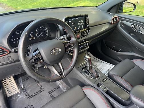 2020 Hyundai Elantra GT Base