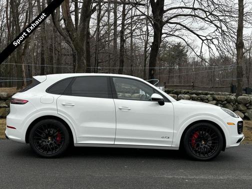 White 2021 Porsche Cayenne GTS
