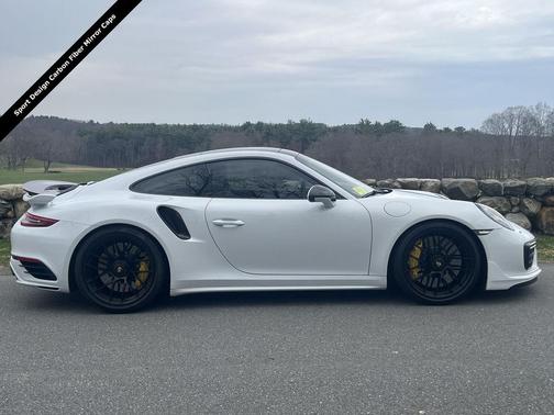 2017 Porsche 911 Turbo S