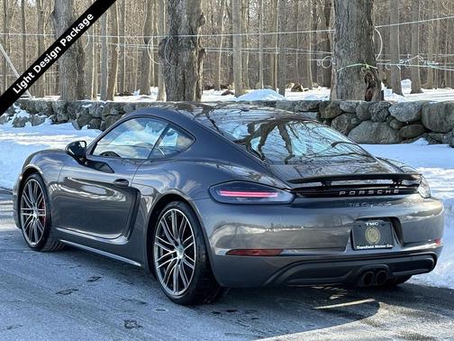 2022 Porsche 718 Cayman S