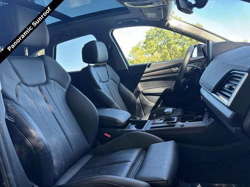 2024 Audi Q5 45 S line Premium Plus