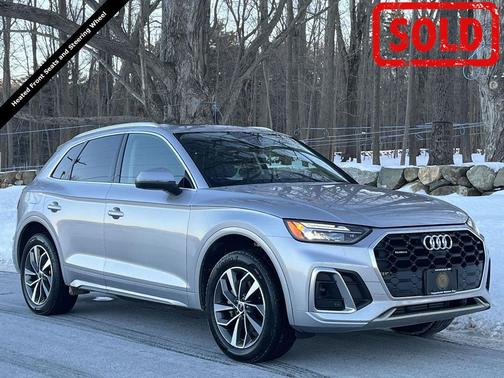 2022 Audi Q5 45 S line Premium Plus
