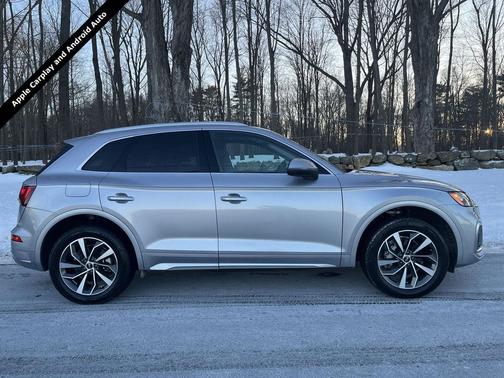 2022 Audi Q5 45 S line Premium Plus
