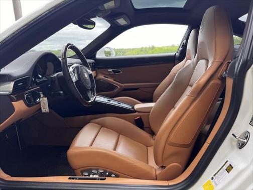 2014 Porsche 911 Turbo S