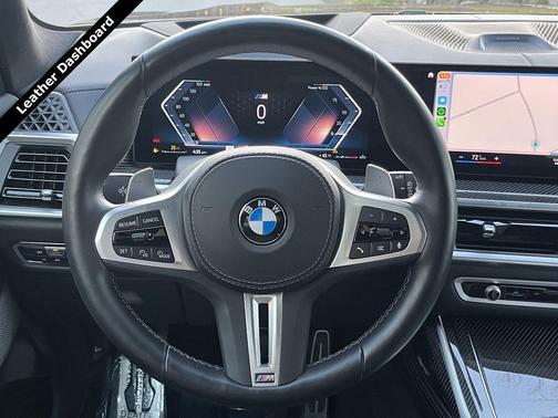 2023 BMW X7 M60i