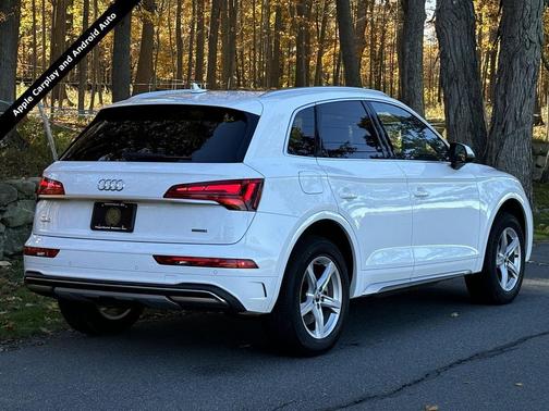 2023 Audi Q5 40 Premium