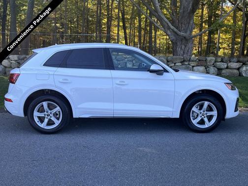 2023 Audi Q5 40 Premium
