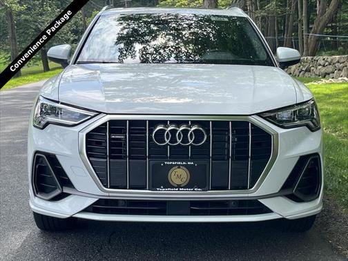 2024 Audi Q3 Premium 45 TFSI S line quattro Tiptronic