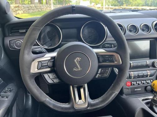 2017 Ford Shelby GT350 Base