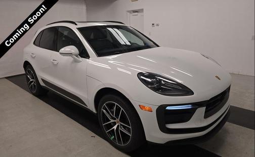 2022 Porsche Macan Base
