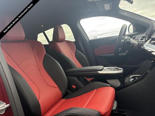 2025 BMW X2 xDrive28i