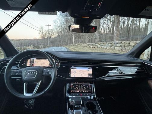 2023 Audi Q7 55 Premium Plus