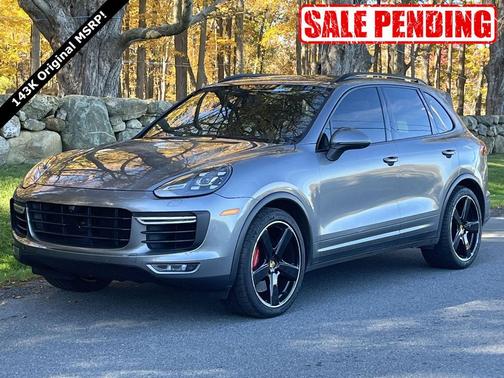 2017 Porsche Cayenne Turbo