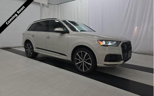 Vicuna Beige Metallic 2023 Audi Q7 55 Premium Plus