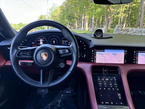 2022 Porsche Taycan Cross Turismo 4