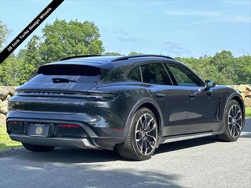 2022 Porsche Taycan Cross Turismo 4