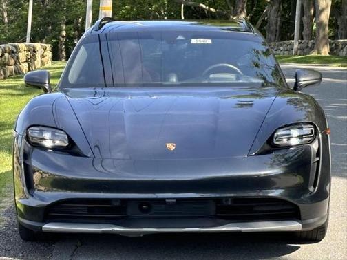 2022 Porsche Taycan Cross Turismo 4