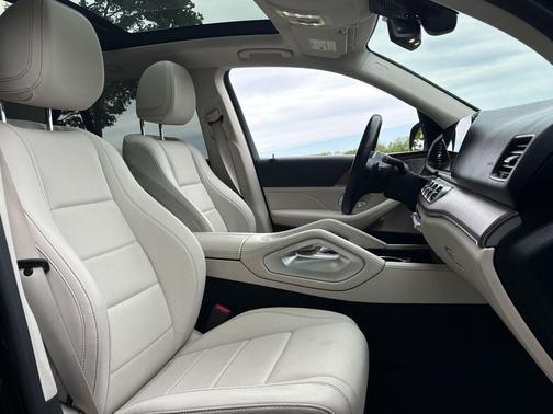 Black 2022 Mercedes-Benz GLE 350 4MATIC