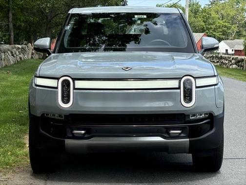 2022 Rivian R1T Adventure