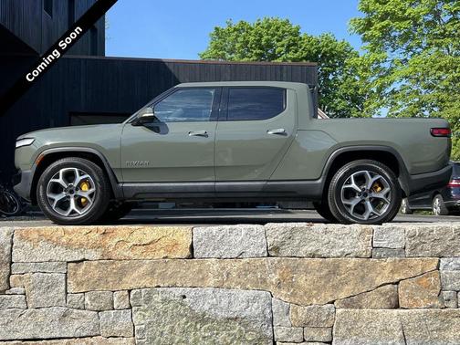 Launch Green 2022 Rivian R1T Launch Edition
