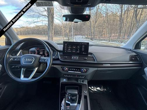 2022 Audi Q5 45 S line Premium Plus