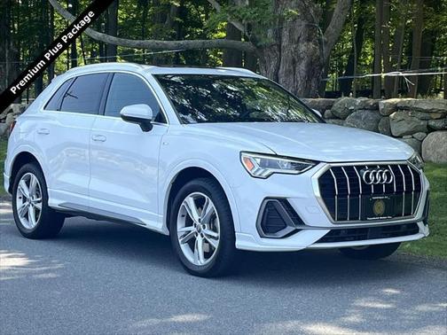 2020 Audi Q3 45 S line Premium Plus