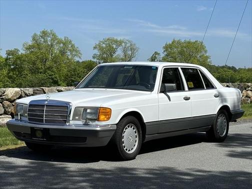 1990 Mercedes-Benz S-Class 560SEL