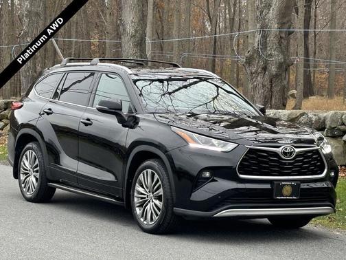 2021 Toyota Highlander Platinum