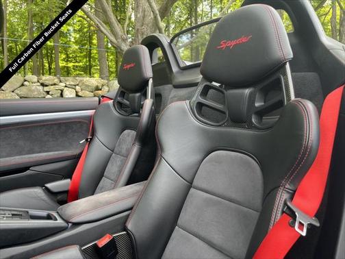 2016 Porsche Boxster Spyder