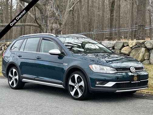 2019 Volkswagen Golf Alltrack TSI S