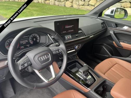 2023 Audi Q5 45 S line Premium Plus