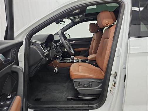2023 Audi Q5 45 S line Premium Plus