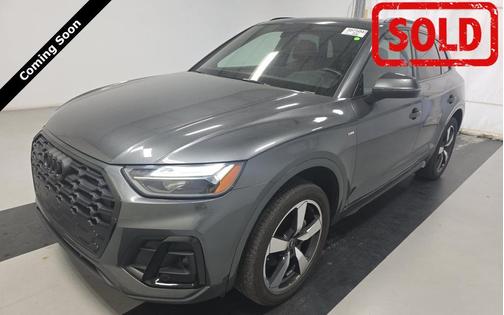 2022 Audi Q5 45 S line Premium Plus