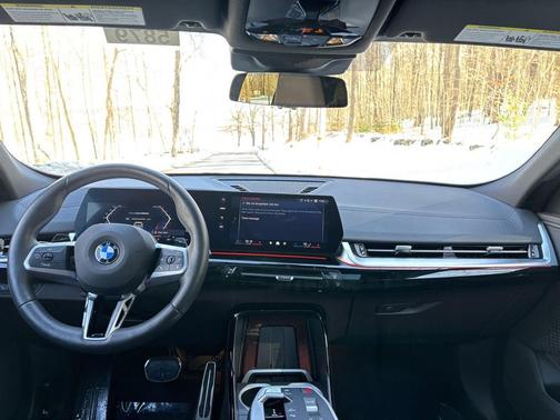 2025 BMW X2 xDrive28i