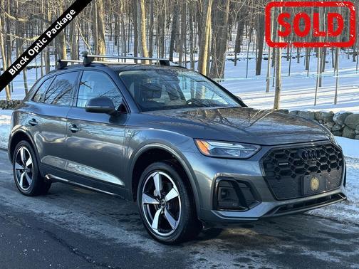 2022 Audi Q5 45 S line Premium Plus
