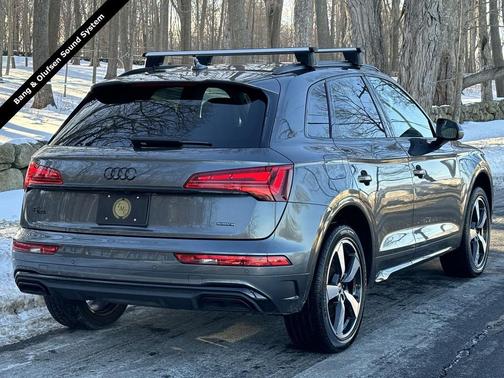 2022 Audi Q5 45 S line Premium Plus