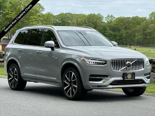 2024 Volvo XC90 B6 Plus Bright Theme 6-Seater