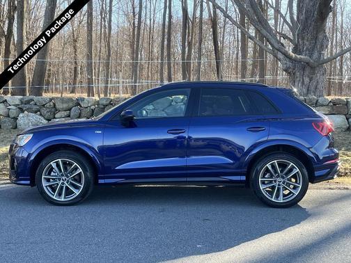 2022 Audi Q3 45 S line Premium Plus