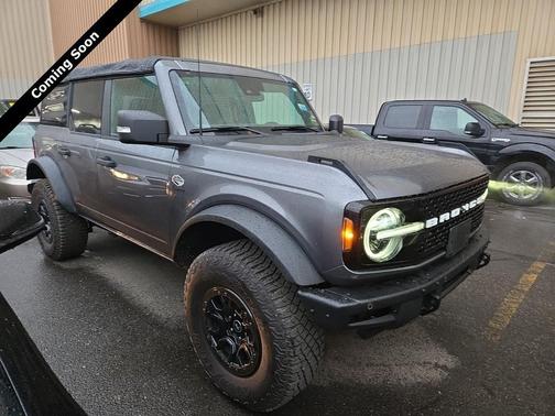 Carbonized Gray Metallic 2022 Ford Bronco Wildtrak