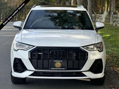 2023 Audi Q3 45 S line Premium Plus